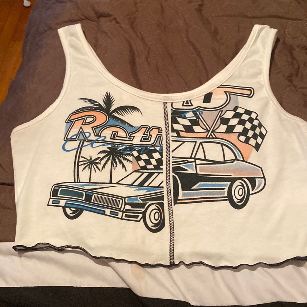 short tank top, runs small will be perfect for a medium